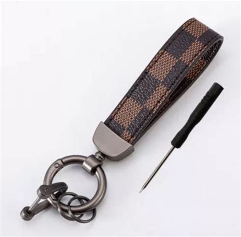 llavero louis vuitton replica